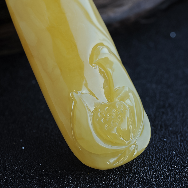 满蜜莲花挂坠-红掌柜