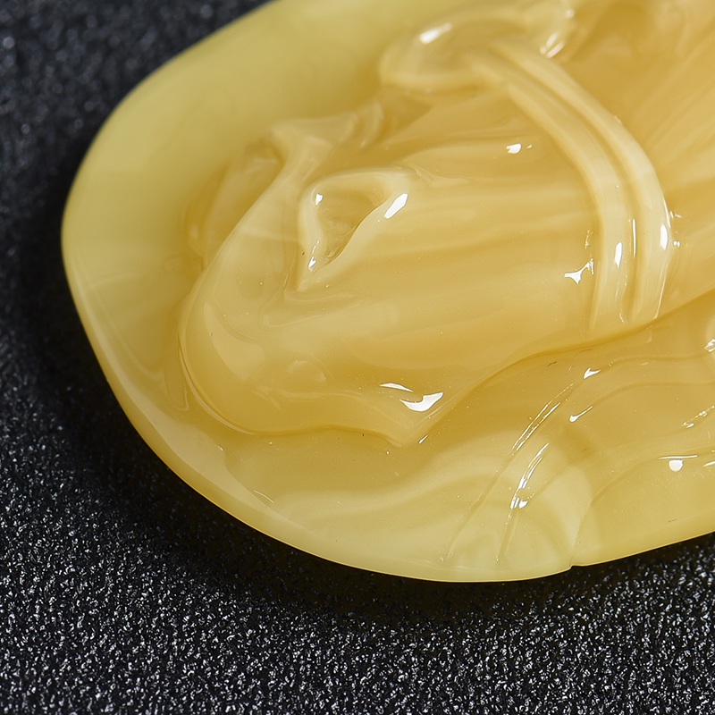 鸡油黄蜜蜡挂坠-红掌柜