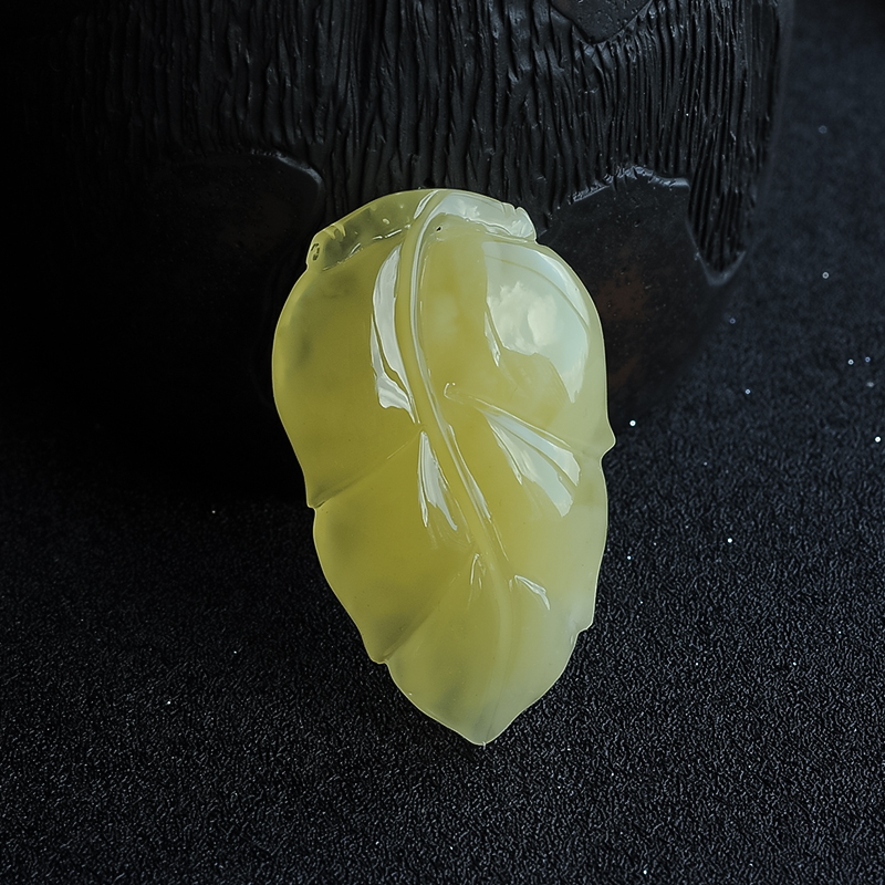 满蜜叶子吊坠-红掌柜