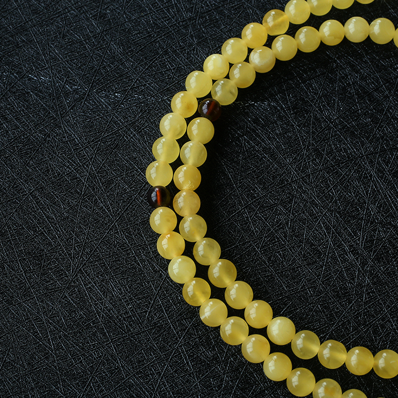 鸡油黄蜜蜡念珠-红掌柜