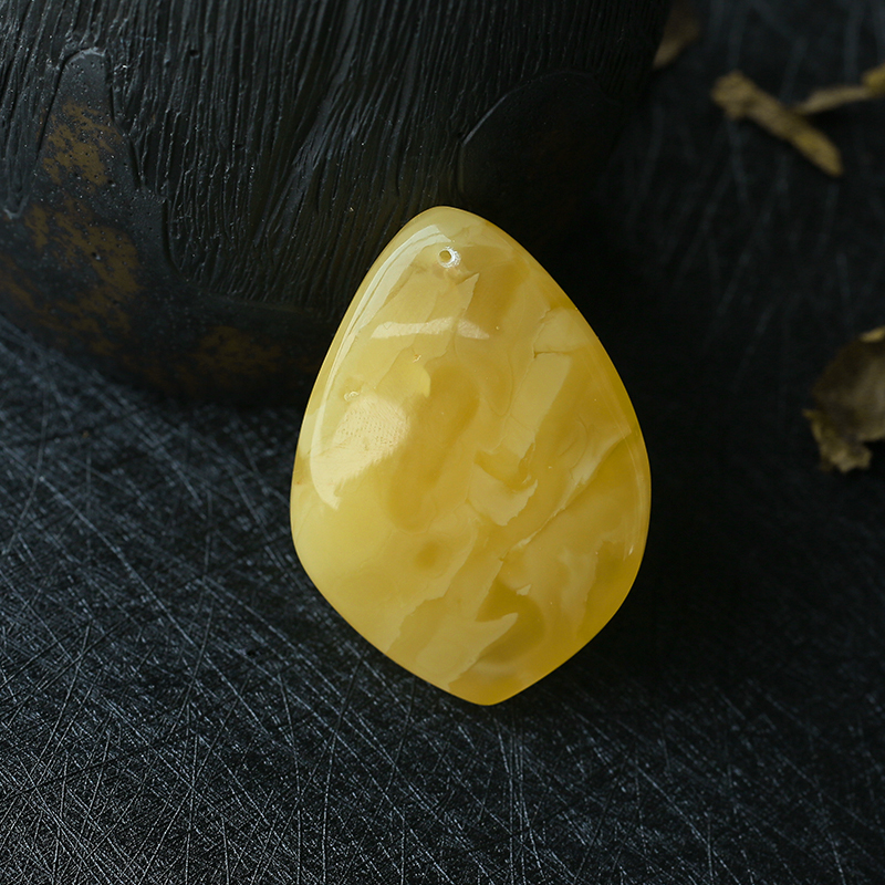 波罗的海蜜蜡挂坠-红掌柜