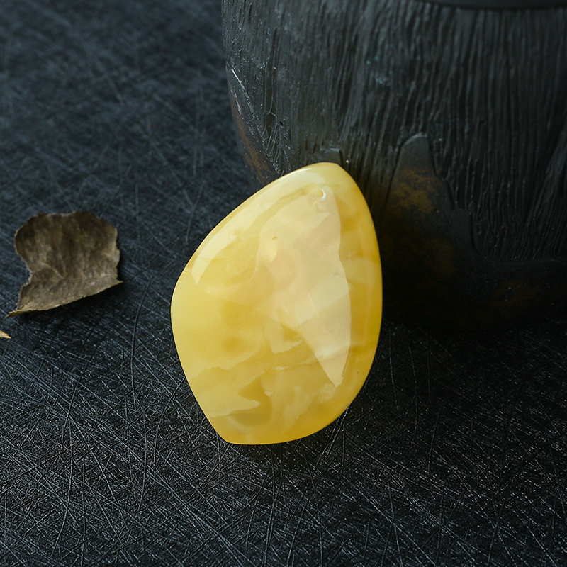 满蜜随形吊坠-红掌柜