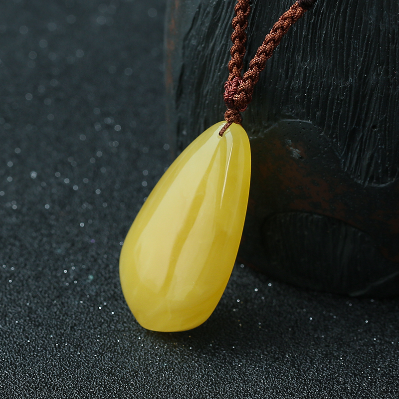 鸡油黄蜜蜡挂坠-红掌柜