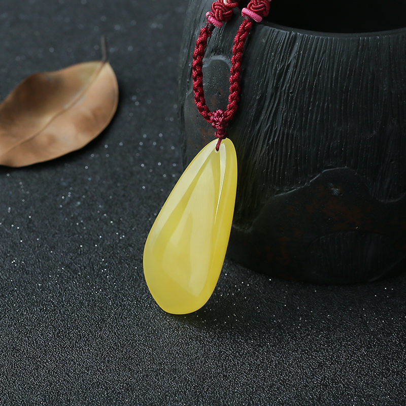 鸡油黄随形挂坠-红掌柜