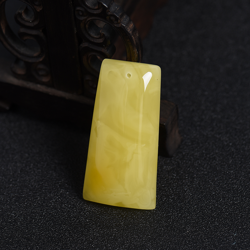 波罗的海满黄蜜蜡方牌吊坠-红掌柜