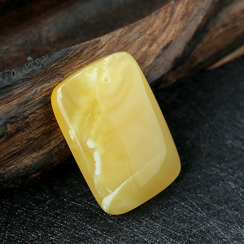 蜜蜡方牌吊坠 - 红掌柜