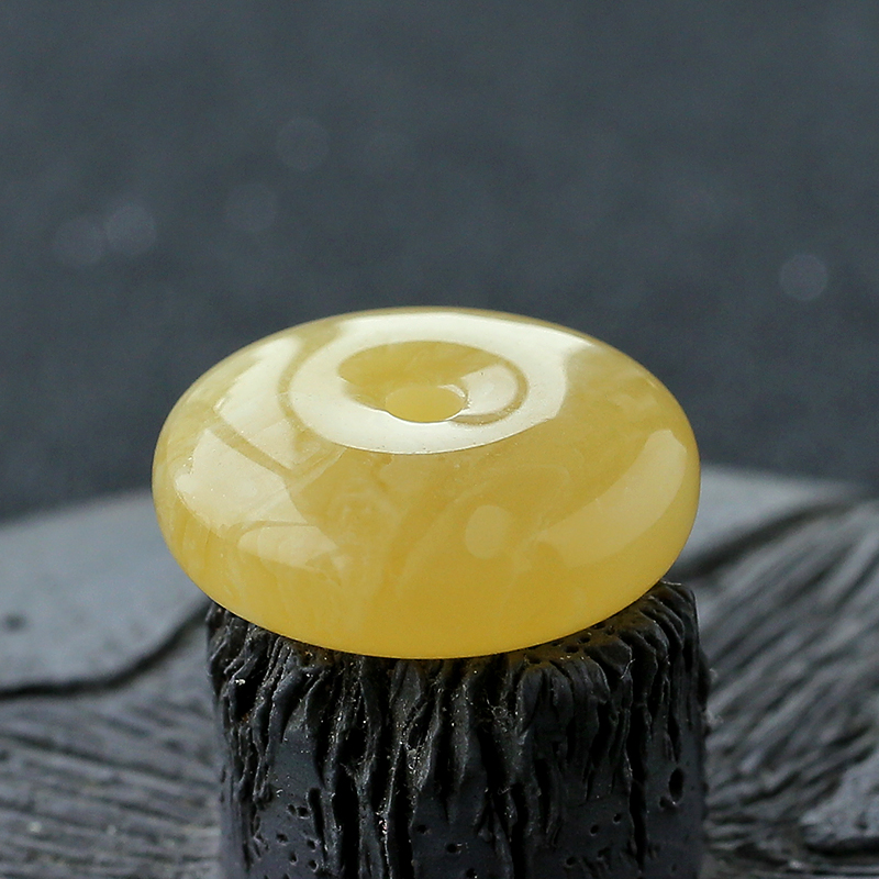 蜜蜡平安扣吊坠-红掌柜