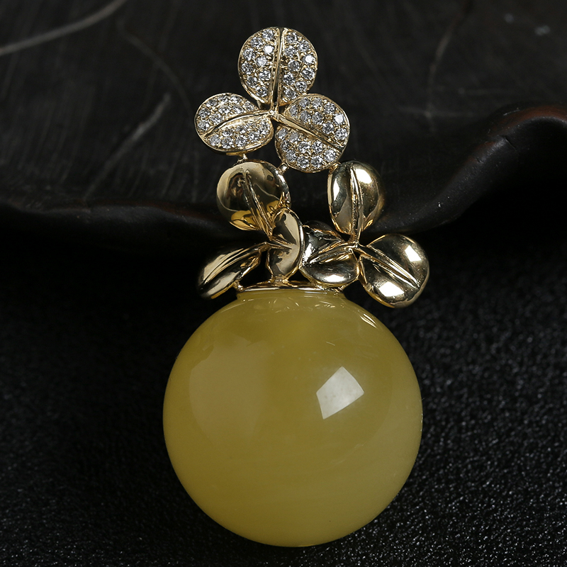 18K金镶花开富贵蜜蜡吊坠 - 红掌柜