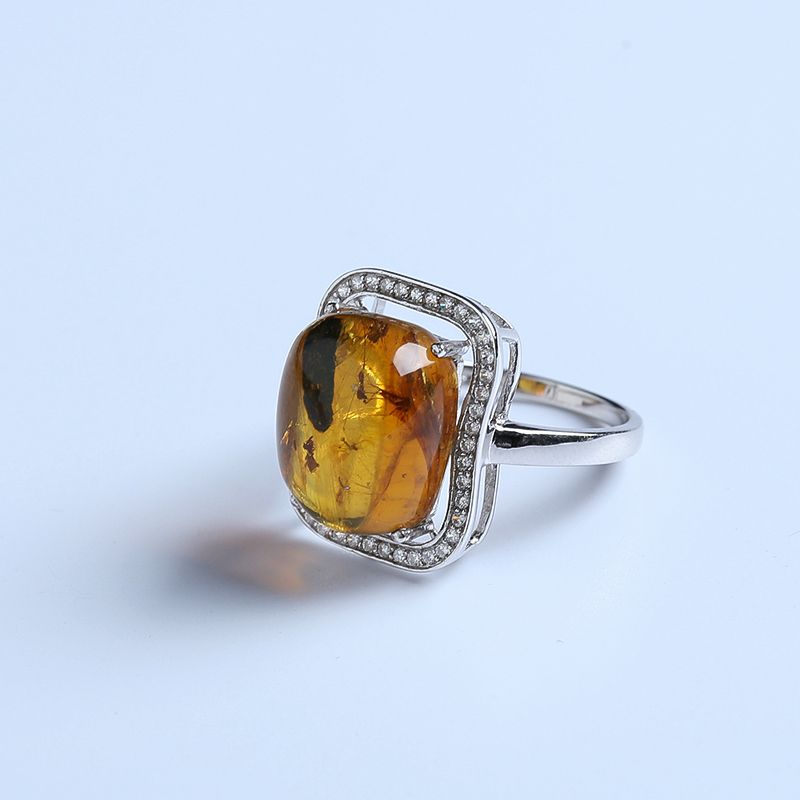 甲虫珀戒指-红掌柜