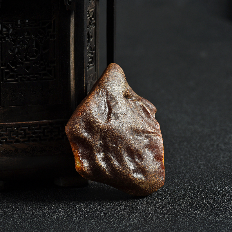 波罗的海带皮蜜蜡原矿-红掌柜