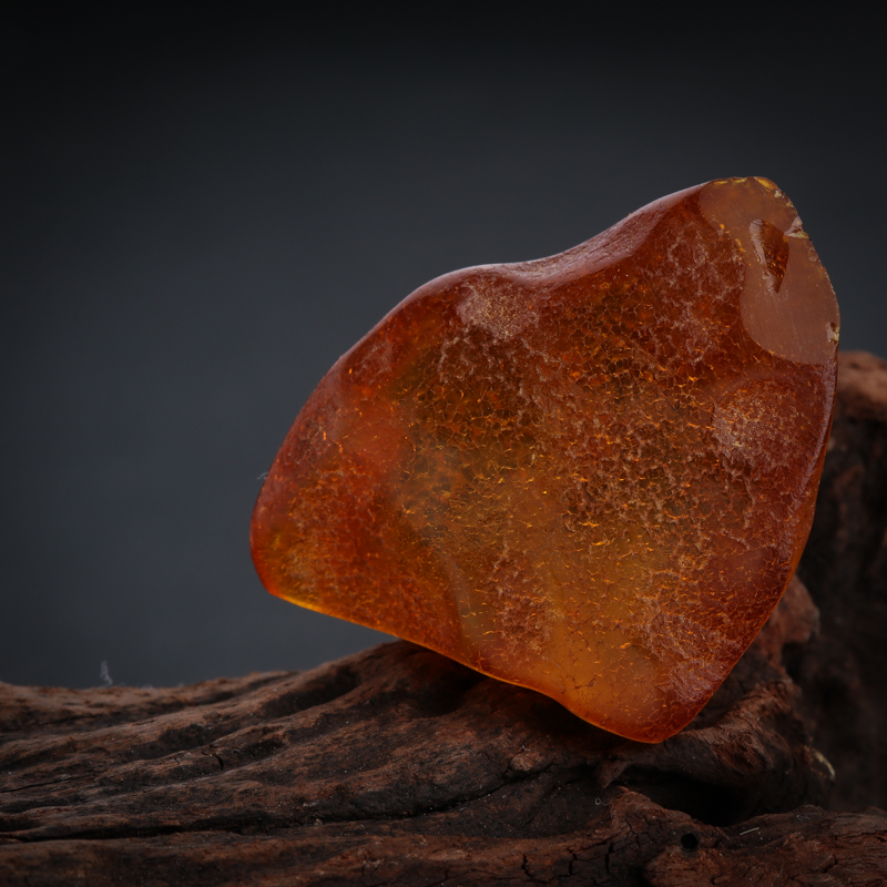 蜜蜡原矿-红掌柜