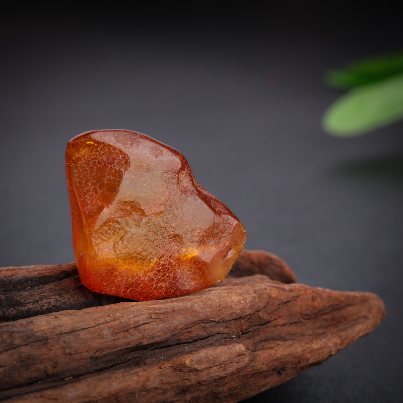 蜜蜡原矿-红掌柜