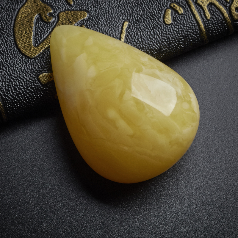 满蜜水滴吊坠-红掌柜珠宝