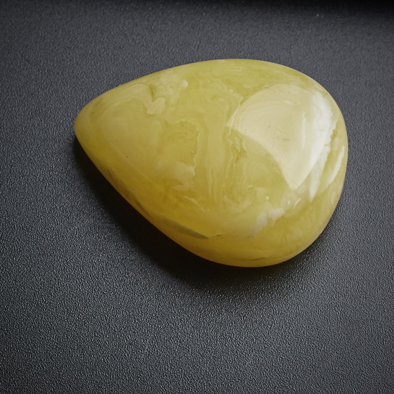 满蜜白花水滴吊坠-红掌柜珠宝