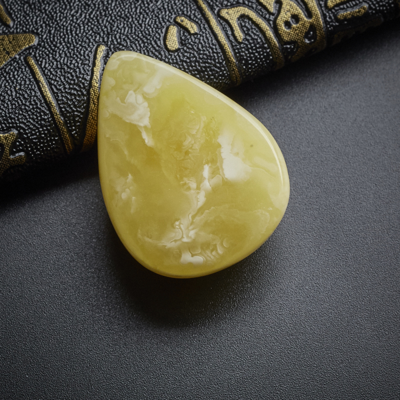 蜜蜡水滴吊坠-红掌柜珠宝