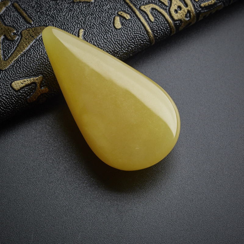 鸡油黄水滴吊坠-红掌柜珠宝