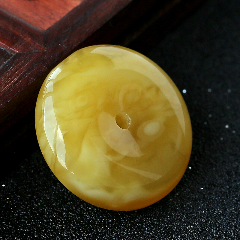 波罗的海天然蜜蜡吊坠-红掌柜