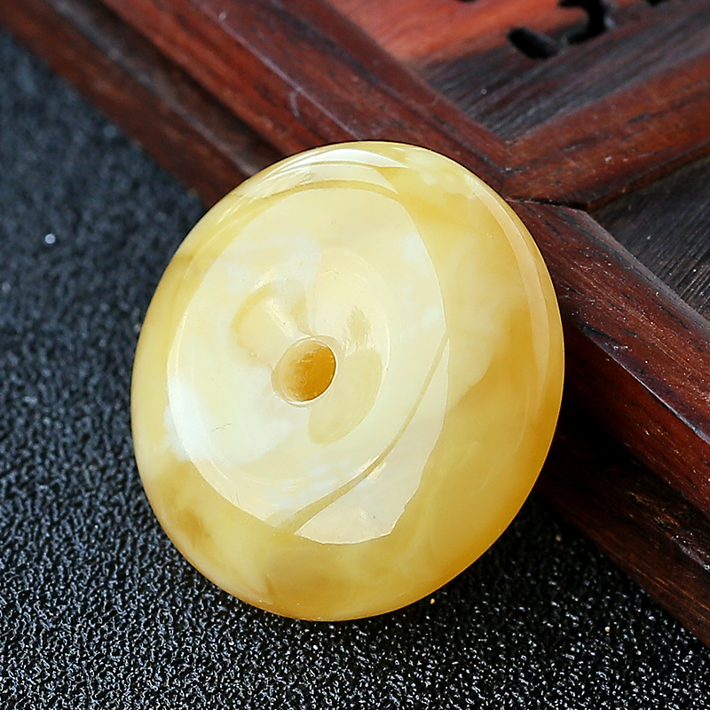 天然蜜蜡平安扣吊坠-红掌柜