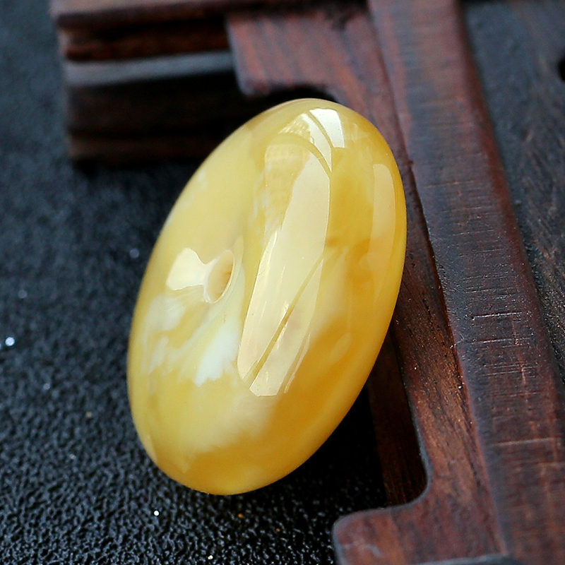 波罗的海蜜蜡吊坠-红掌柜