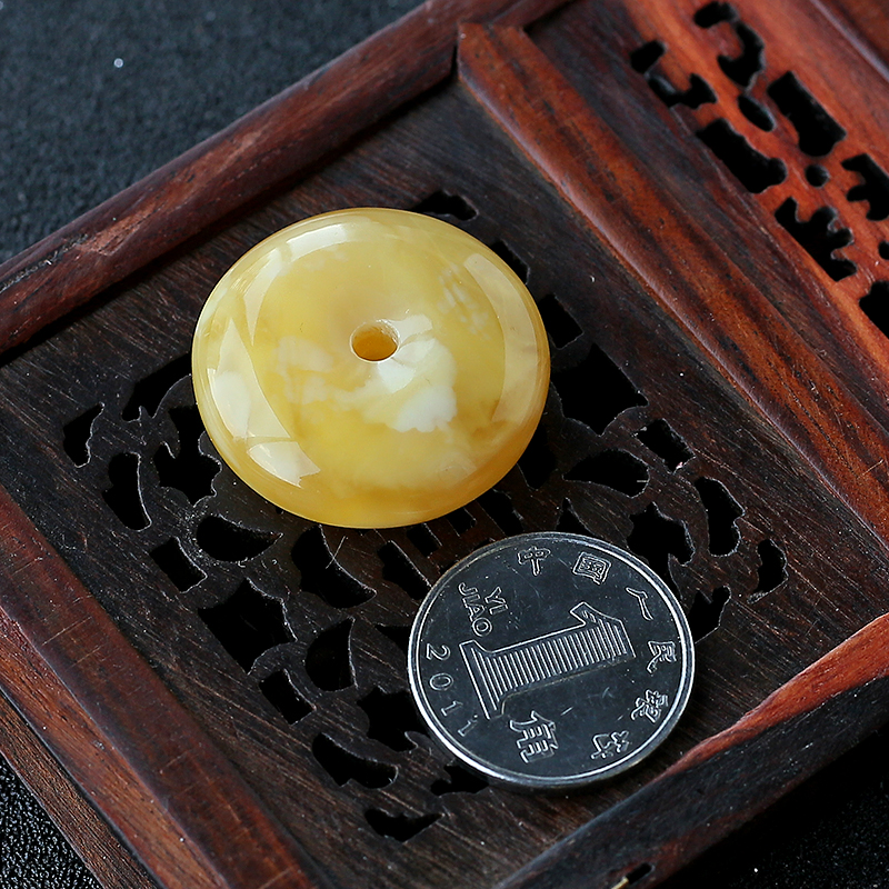 蜜蜡平安扣-红掌柜