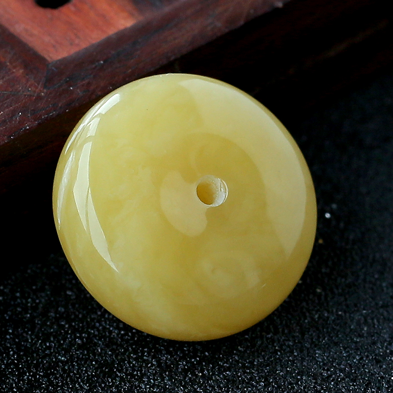 波罗的海蜜蜡平安扣吊坠-红掌柜