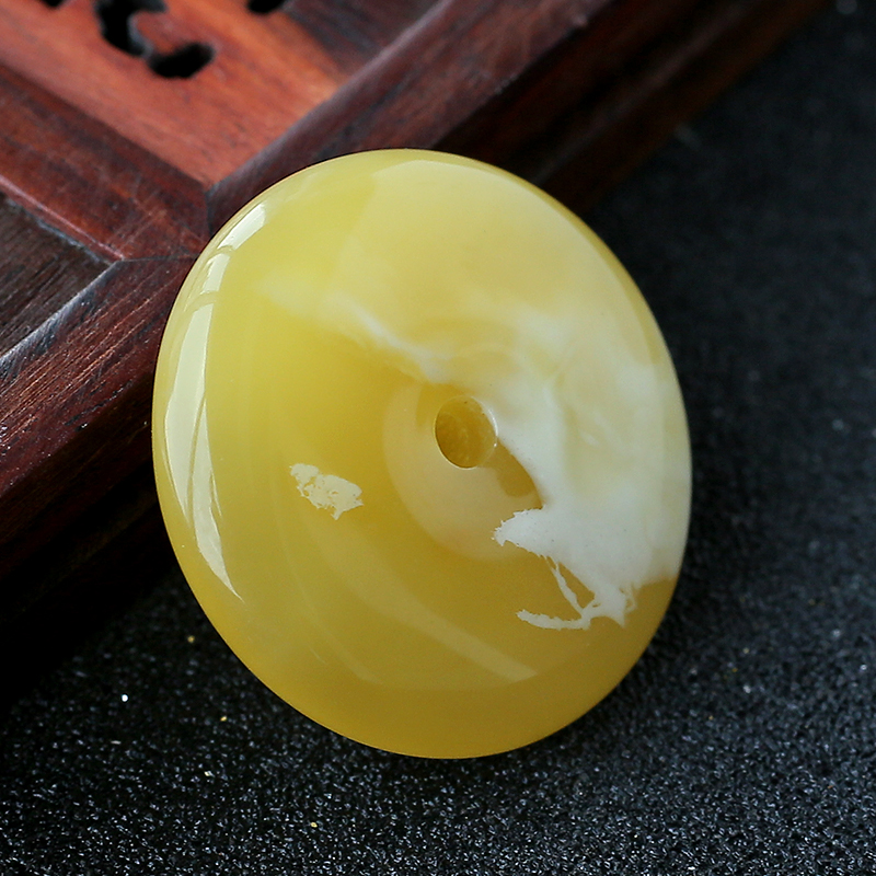 波罗的海天然蜜蜡吊坠-红掌柜