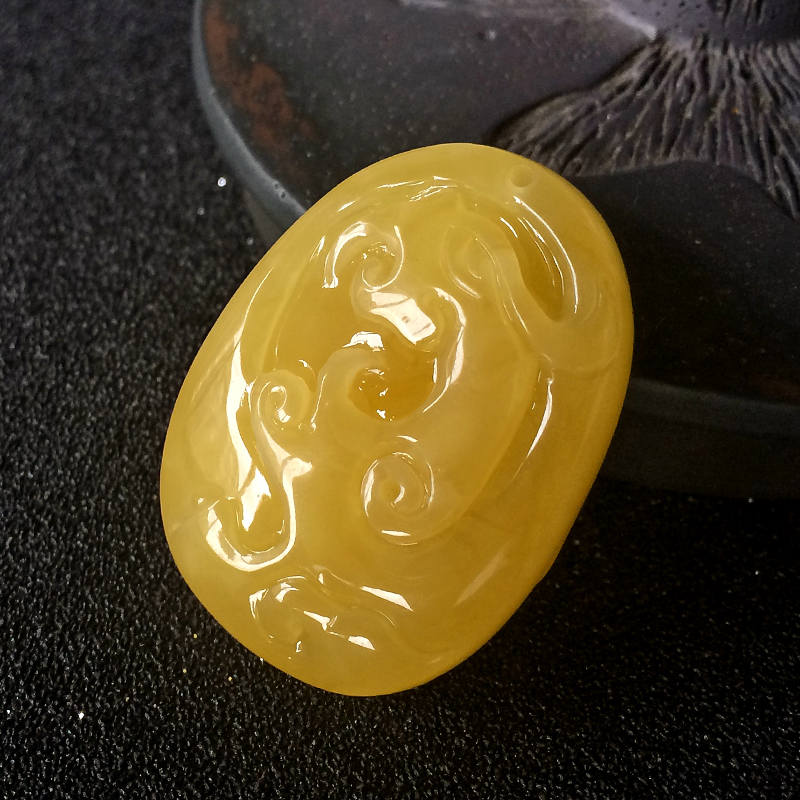 波罗的海蜜蜡仿古龙牌 - 红掌柜珠宝