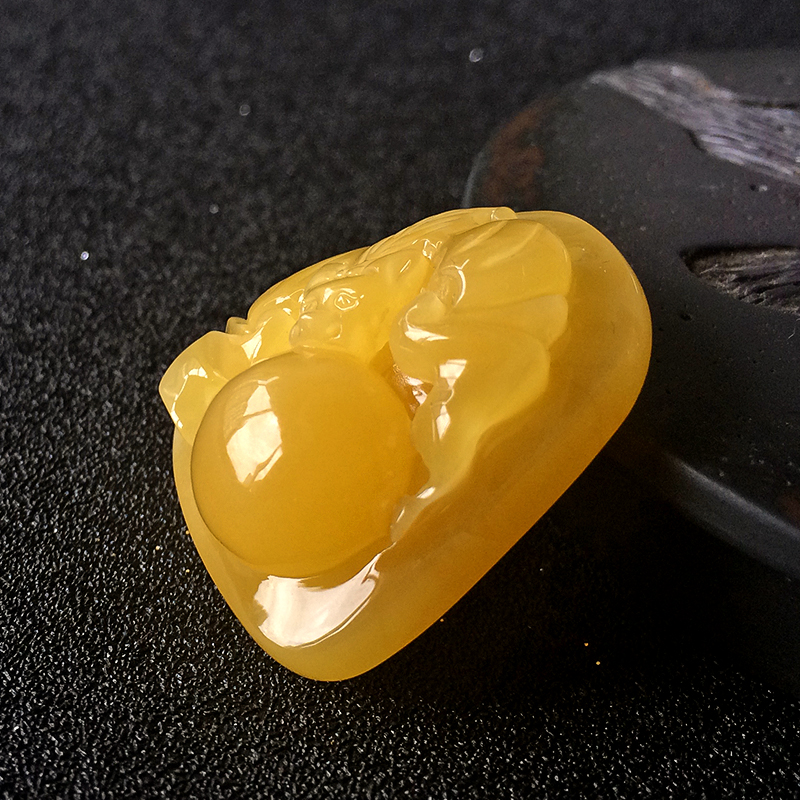 蜜蜡蝙蝠吊坠 - 红掌柜珠宝