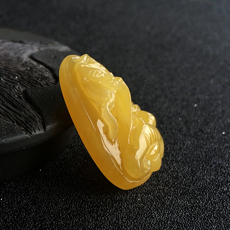 蜜蜡如意吊坠 - 红掌柜珠宝