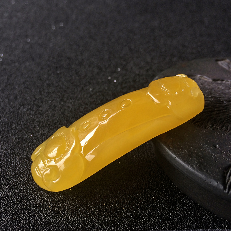 蜜蜡如意吊坠 - 红掌柜珠宝