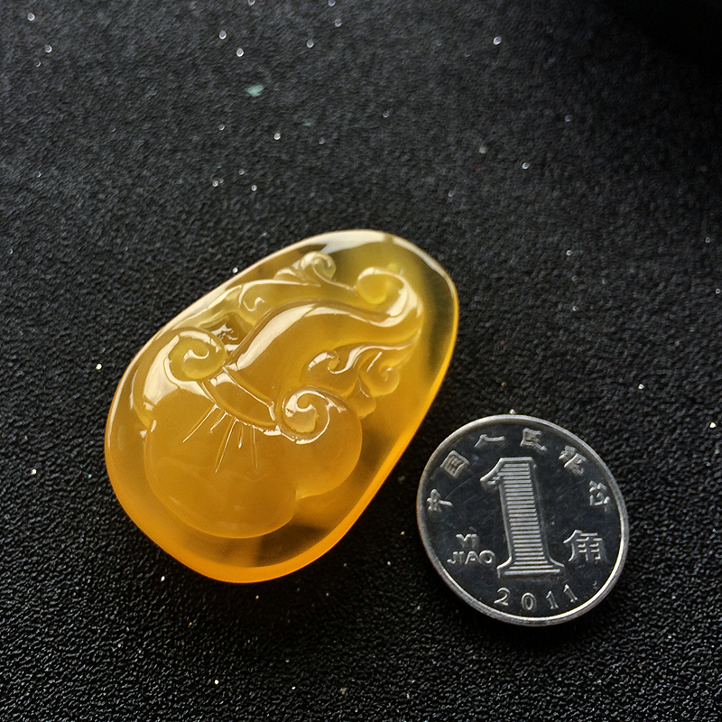 蜜蜡人参吊坠 - 红掌柜珠宝