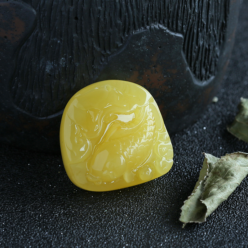 鸡油黄蜜蜡鱼吊坠-红掌柜