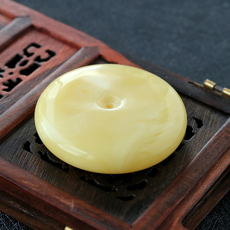 波罗的海蜜蜡挂件 - 红掌柜珠宝