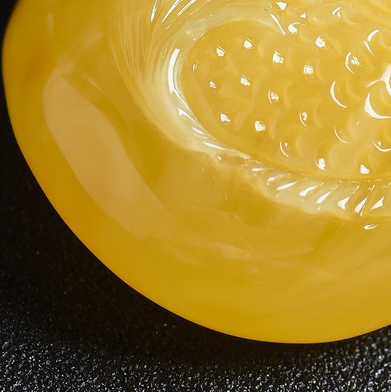 鸡油黄蜜蜡鱼吊坠 - 红掌柜珠宝