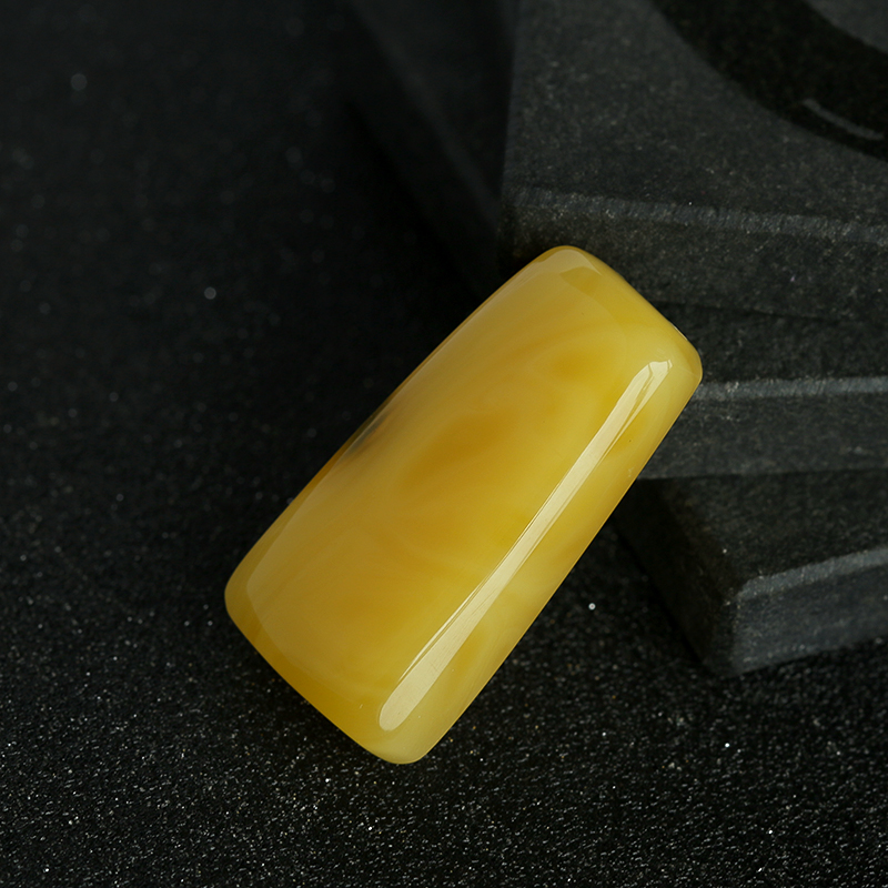 波罗的海蜜蜡无事牌吊坠-红掌柜