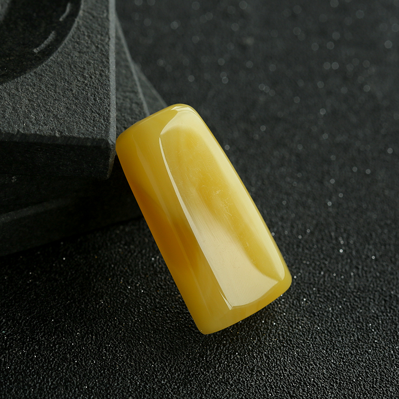 波罗的海天然蜜蜡吊坠-红掌柜