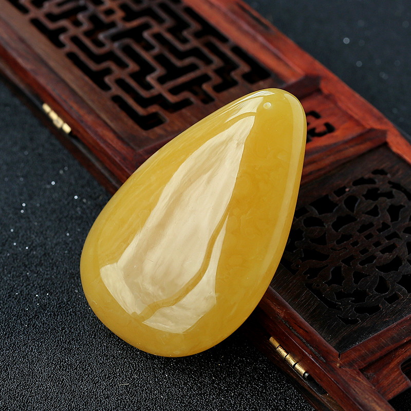 蜜蜡水滴吊坠-红掌柜珠宝