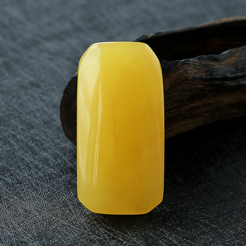 蜜蜡无事牌吊坠 - 红掌柜珠宝