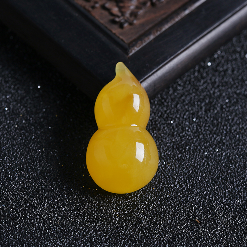 蜜蜡葫芦吊坠-红掌柜珠宝