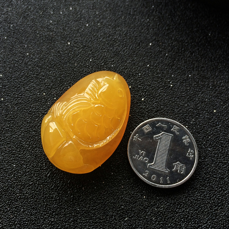 波罗的海天然蜜蜡鱼吊坠-红掌柜珠宝