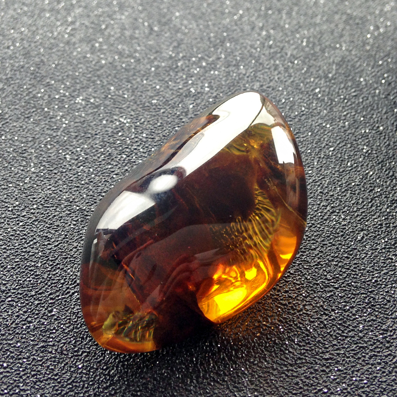 缅甸琥珀-红掌柜珠宝