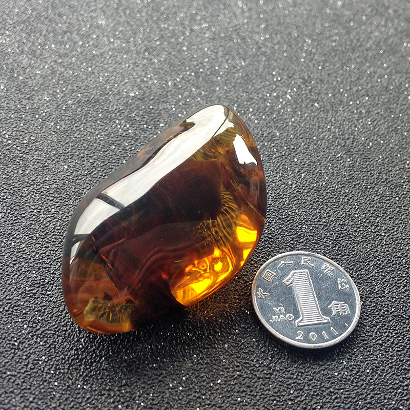 缅甸琥珀挂坠-红掌柜珠宝