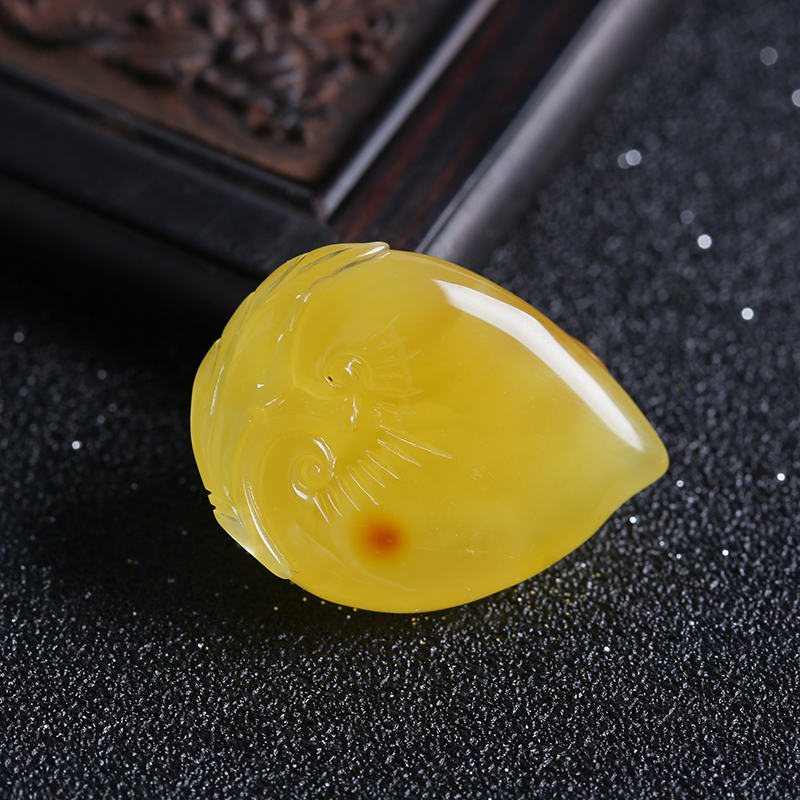 蜜蜡寿桃-红掌柜珠宝