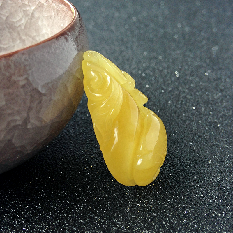 蜜蜡如意吊坠-红掌柜珠宝