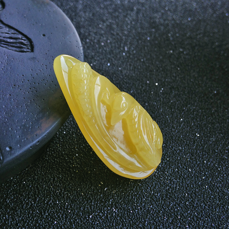 蜜蜡喜鹊-红掌柜珠宝