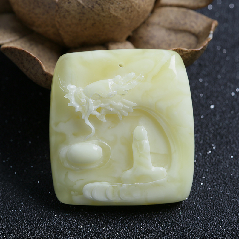 白蜜龙吊坠-红掌柜珠宝