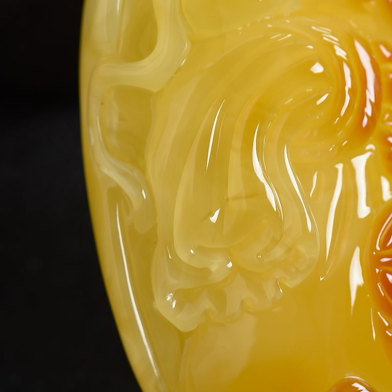 波罗的海蜜蜡带皮鼠钱吊坠 - 红掌柜