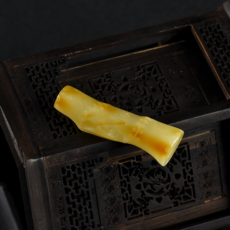 波罗的海天然俏色金绞蜜吊坠-红掌柜