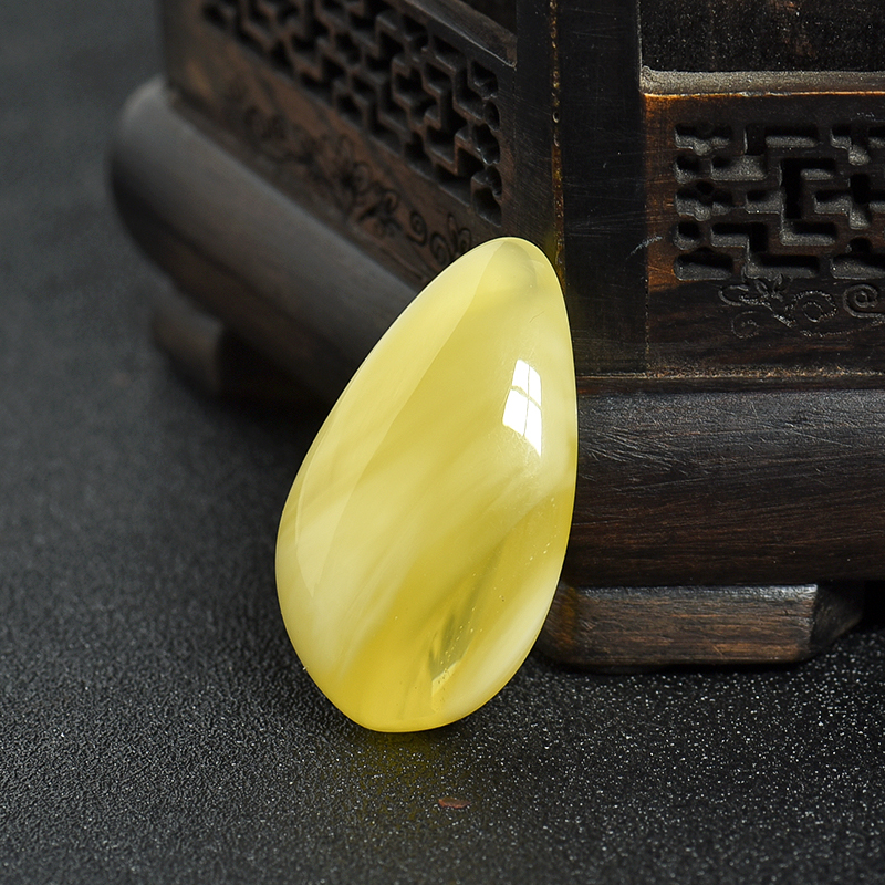 金绞蜜吊坠-红掌柜