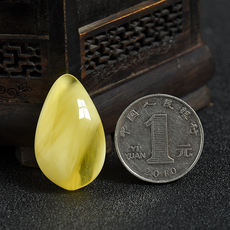 鸡油黄蜜蜡吊坠-红掌柜